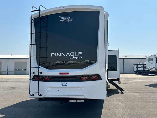 2026 Jayco Pinnacle 39FLOK — photo 8 of 8