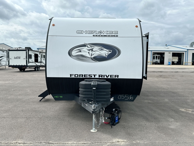 2027 Forest River Grey Wolf 27RR — photo 5 of 8
