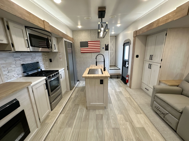 2023 Prime Time Crusader 260RDD — photo 4 of 8