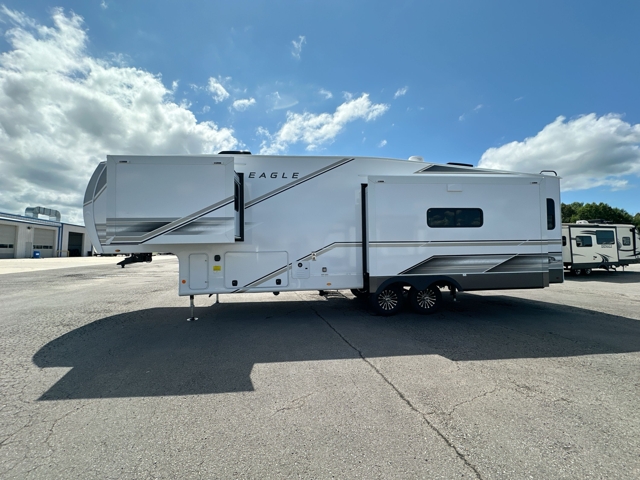 2027 Jayco Eagle 321RSTS — photo 8 of 8