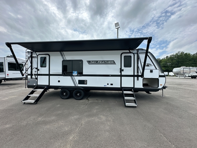 2027 Jayco Jay Feather 23RK — photo 6 of 8