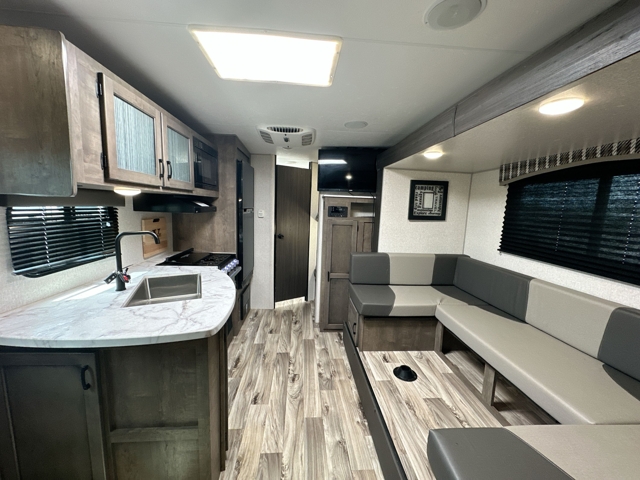 2022 Venture RV Sonic 220VBH — photo 3 of 8