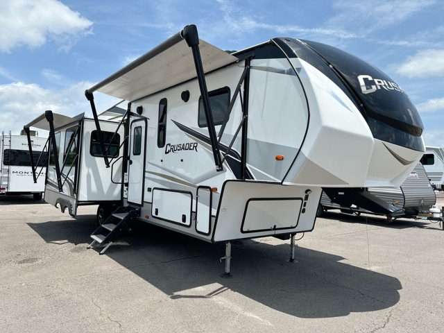 2022 Prime Time Crusader 305RLP — photo 1 of 8