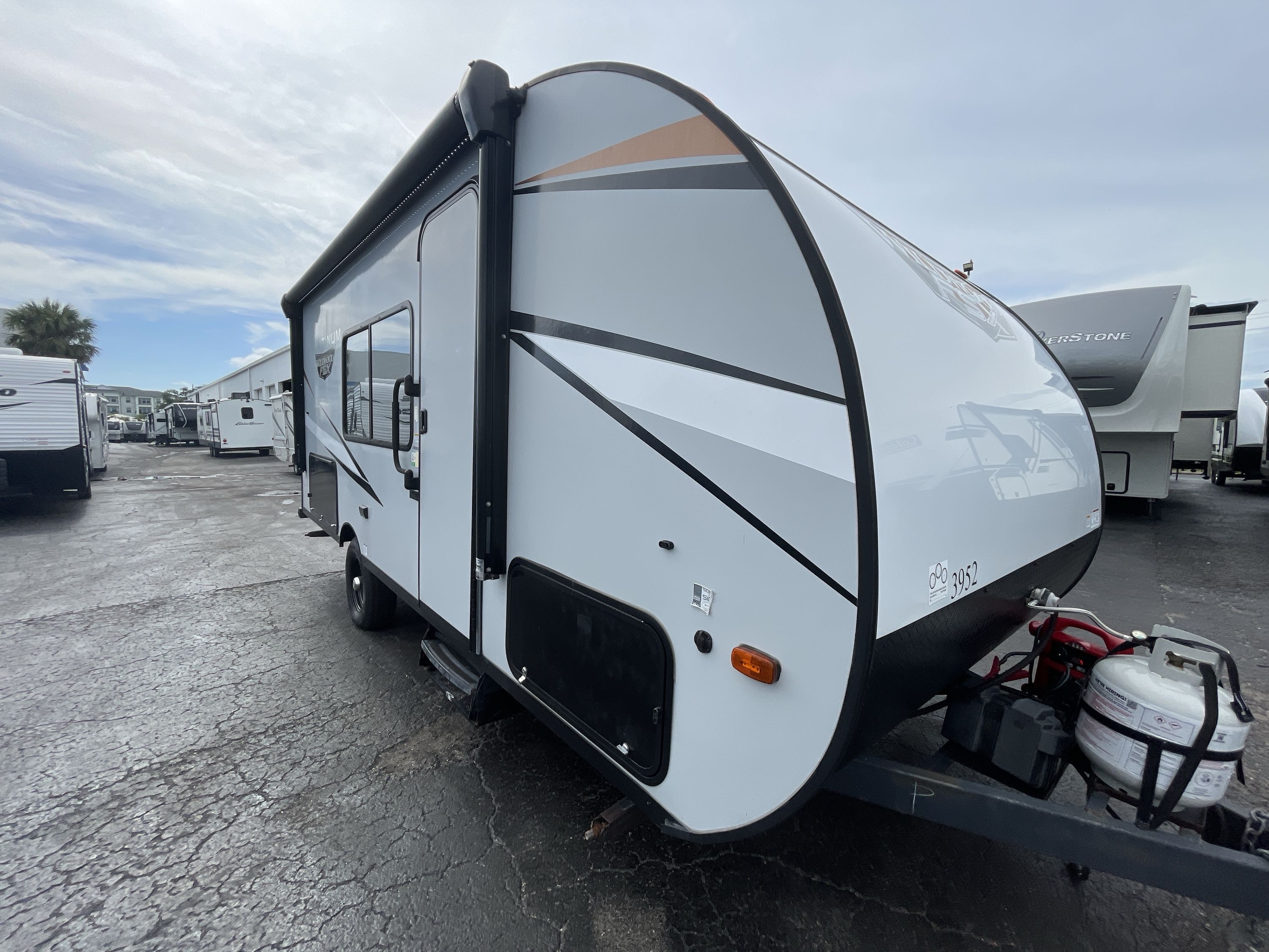 New or Used Forest River Wildwood Fsx 179dbkx RVs for Sale