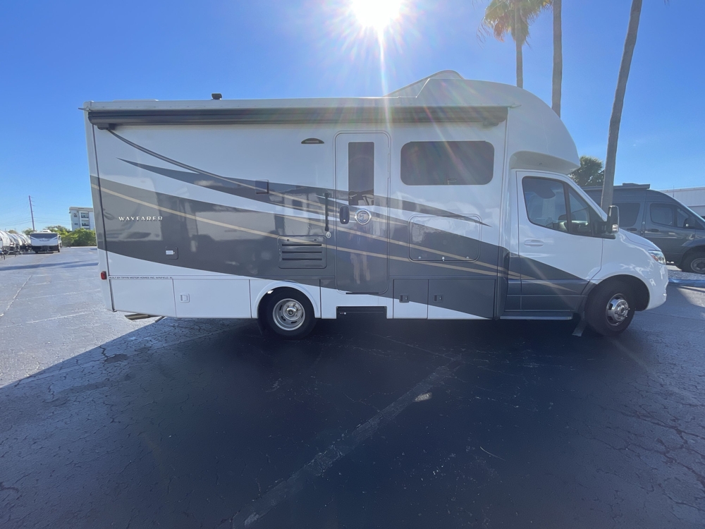 2023 Tiffin Wayfarer 25JW