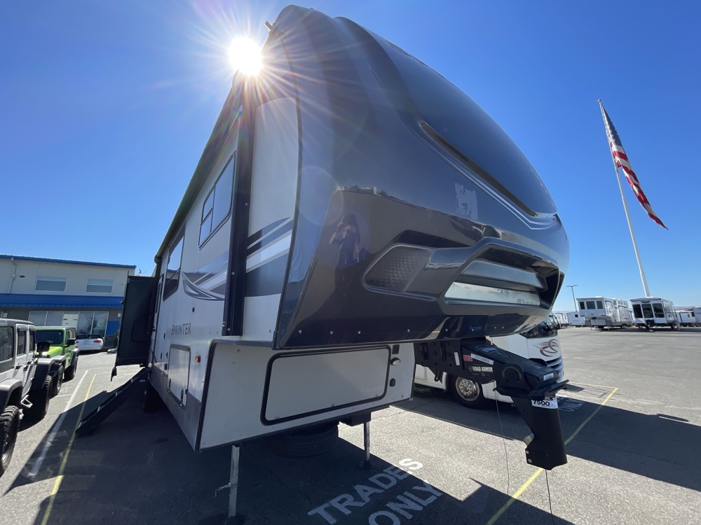 2021 Keystone Sprinter Limited 3560RLB