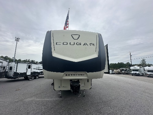 RV carousel image 1