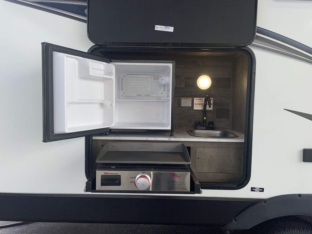 pass-through-storage