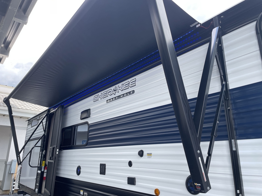 pass-through-storage