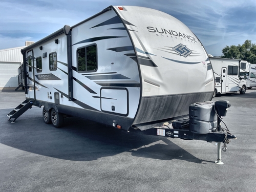 RV carousel image 1
