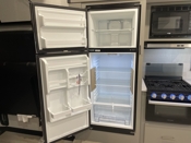 fridge-open thumbnail