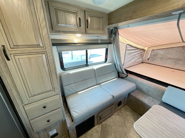 2021 Forest River Solaire Expandable 163X — photo 7 of 8