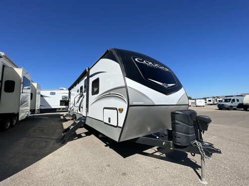 RV carousel image 1