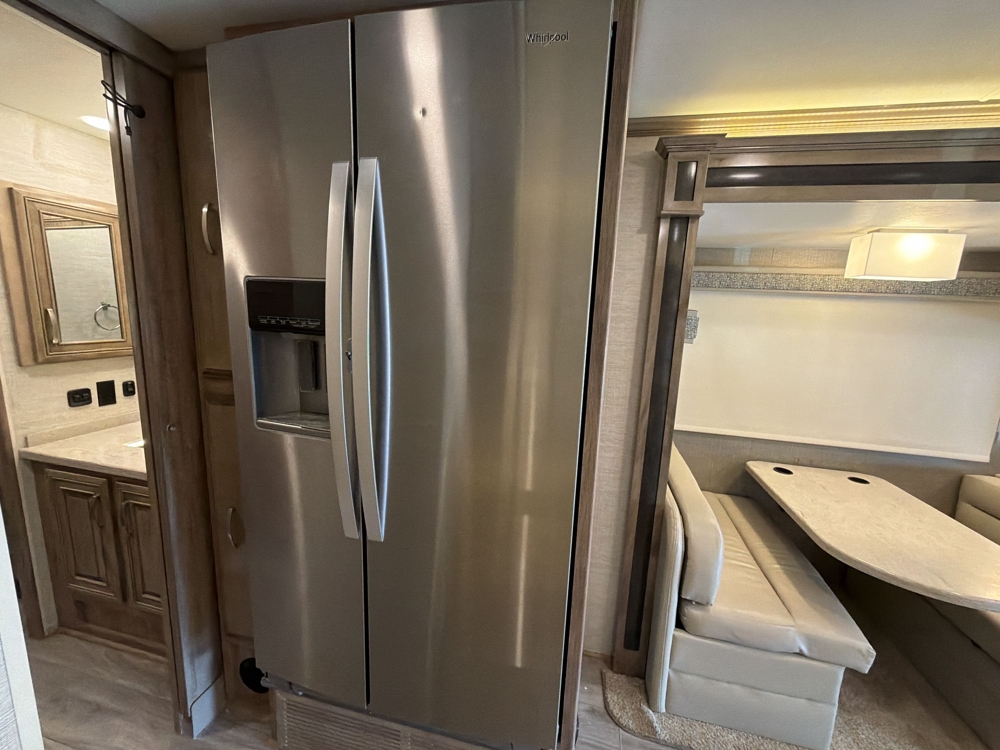 2021 Jayco Seneca 37TS — photo 8 of 8