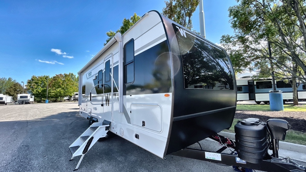2026 Winnebago Thrive 22MBH
