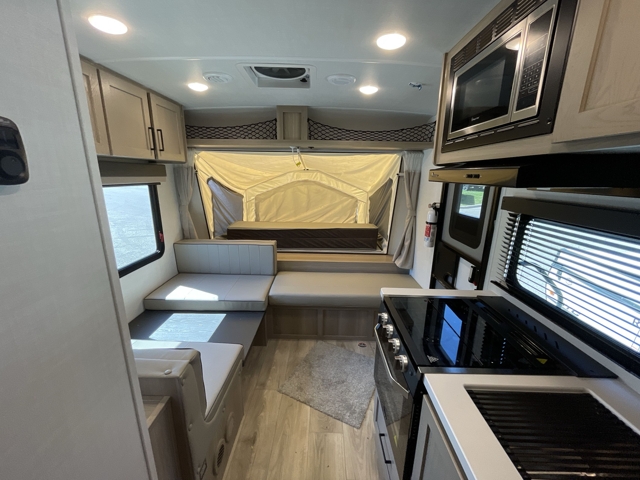 2026 Forest River Rockwood Roo 17E — photo 4 of 8