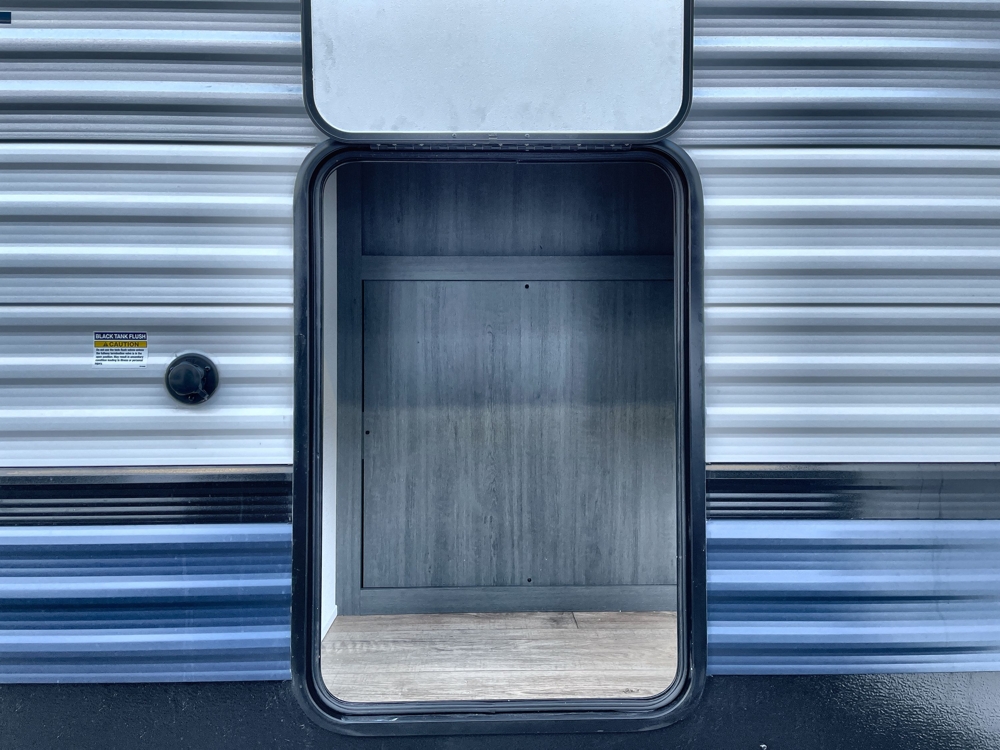 pass-through-storage