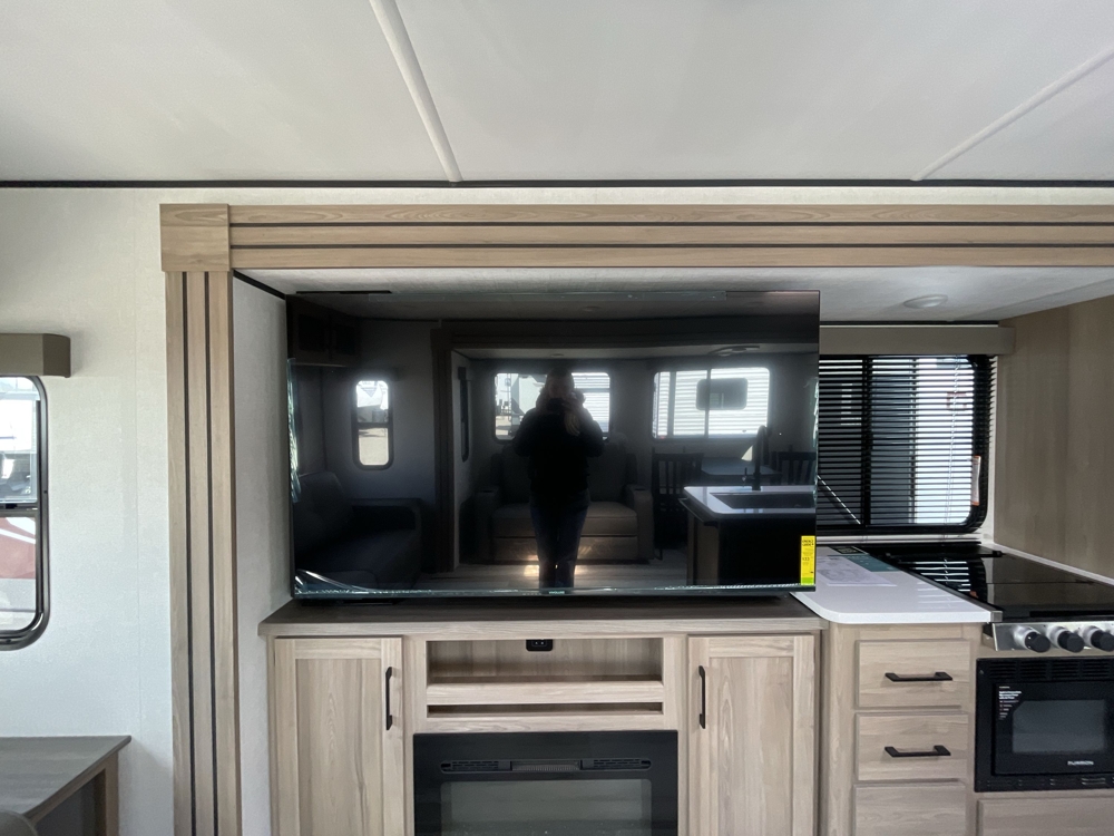 entertainment-center