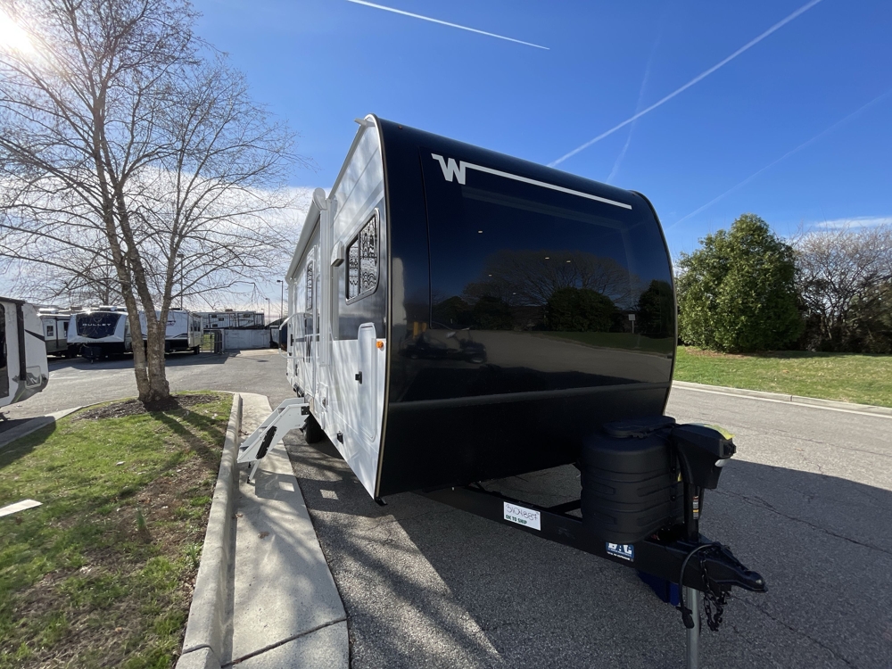 2026 Winnebago Thrive 26FKD