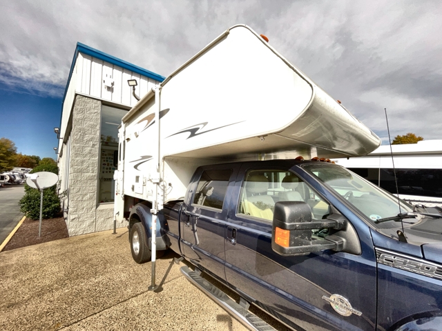 2007 Lance Lance 981 — photo 4 of 8