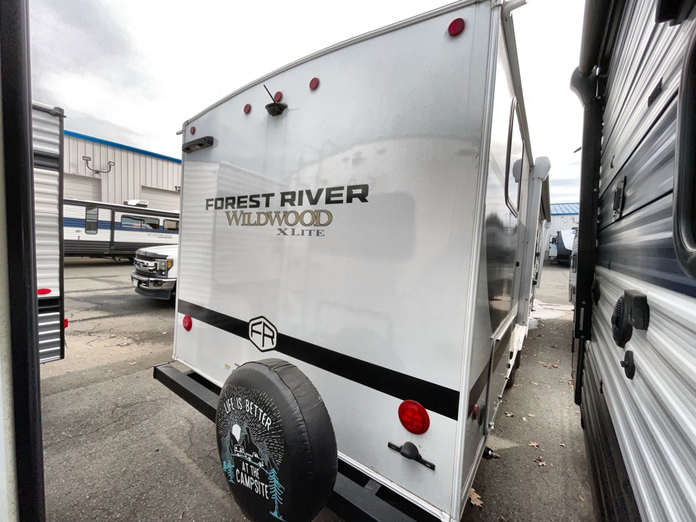 2025 Forest River Wildwood X-Lite 273QBXL - Stock #2613053