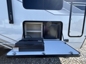 outside-kitchen thumbnail