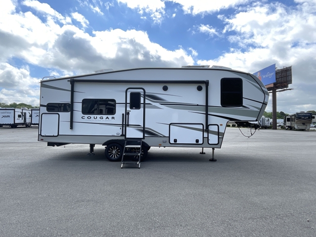 2024 Keystone Cougar 23MLE — photo 7 of 8
