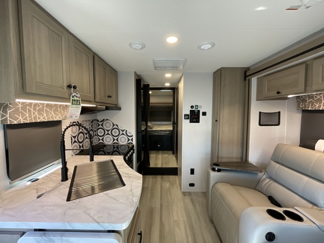 2026 Forest River Sunseeker 2500TSF — photo 3 of 8