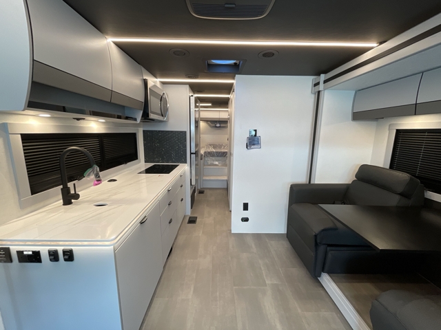 2026 Coachmen Euro 25TB — photo 2 of 8