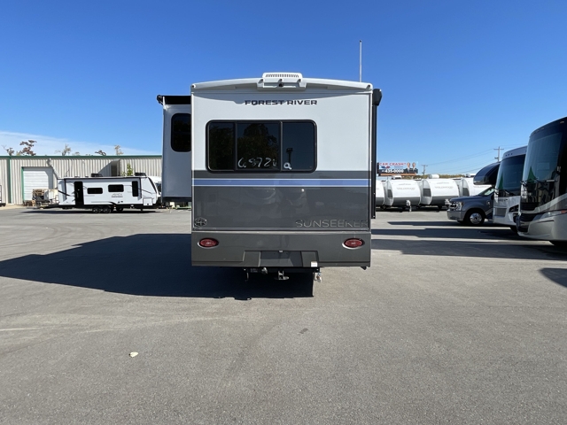 2026 Forest River Sunseeker 2860DSF — photo 8 of 8