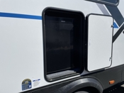 outside-kitchen thumbnail