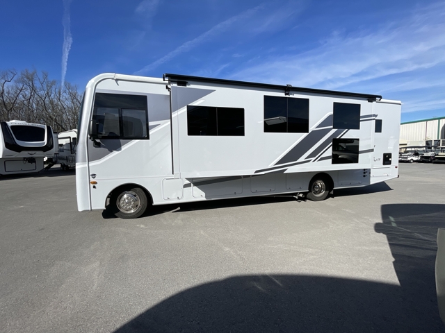 2026 Coachmen Pursuit 31ES — photo 5 of 8
