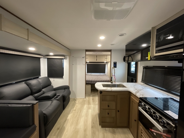 2026 Coachmen Apex Ultra-lite 291TBSS — photo 3 of 8