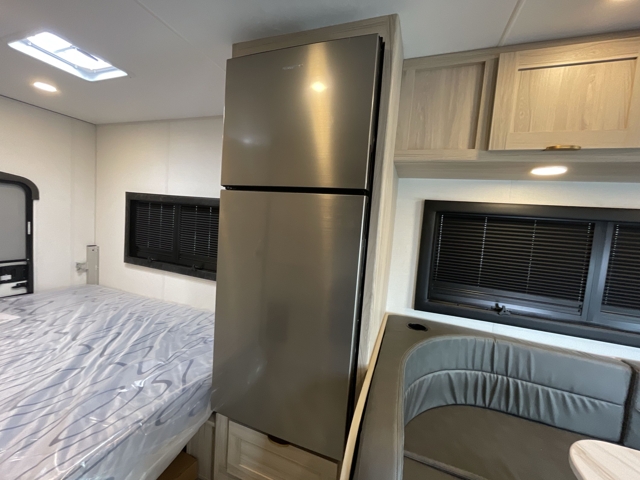2026 Coachmen Cross Trail 22XG — photo 8 of 8