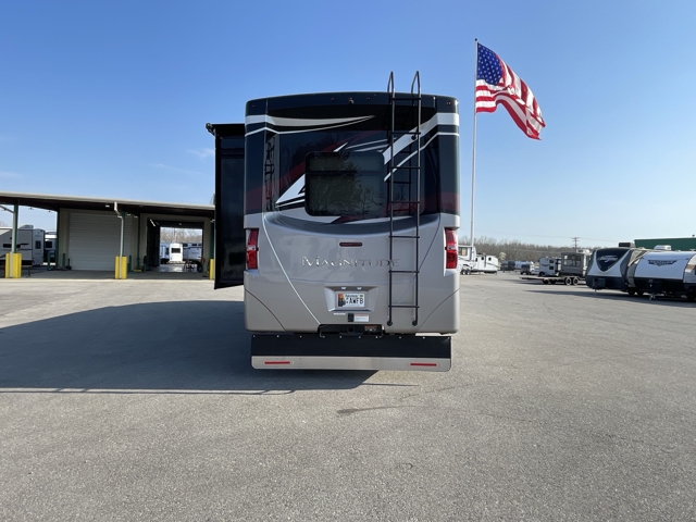 2022 Thor Magnitude SV34 — photo 8 of 8