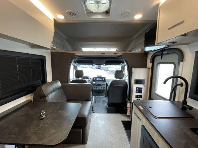 2026 Coachmen Cross Trail 26TB — photo 3 of 8