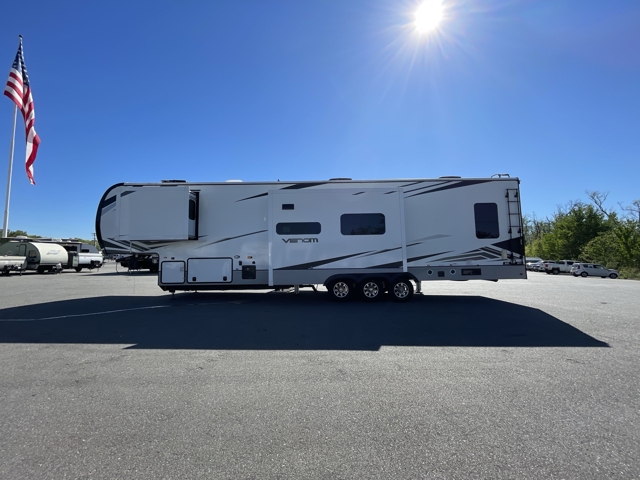 2023 K-Z RV Venom 3911TK — photo 5 of 8