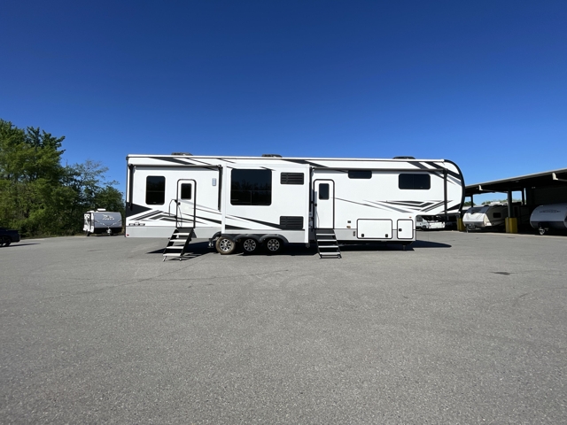 2023 K-Z RV Venom 3911TK — photo 6 of 8