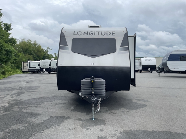 2024 East To West Longitude 310RL — photo 5 of 8
