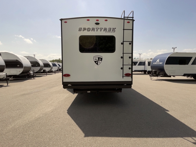 2026 Venture RV Sporttrek 251VFK — photo 7 of 8