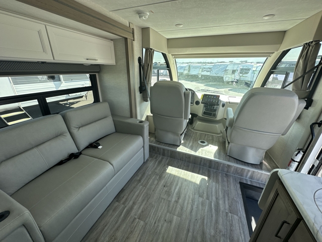 2026 Thor Freedom Traveler A24 — photo 3 of 8