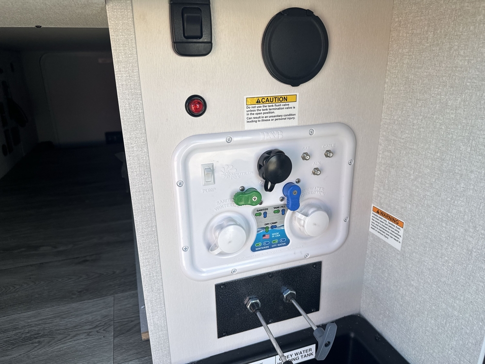 water-center-convenience-station