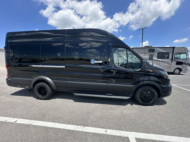 2027 Thor Freedom Mover PX10 Awd — photo 6 of 8