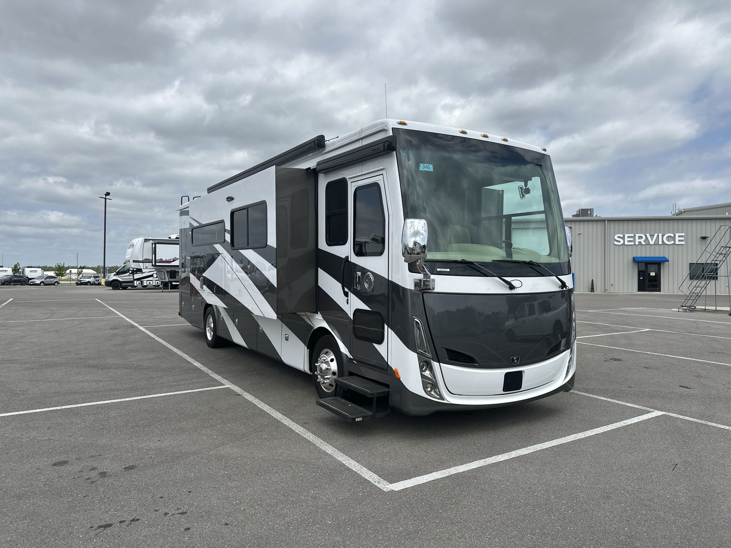 New or Used Tiffin Allegro Breeze RVs for Sale | Camping World