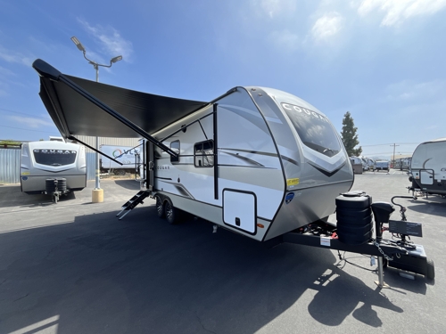 RV carousel image 1