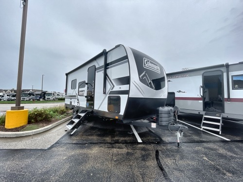 RV carousel image 1