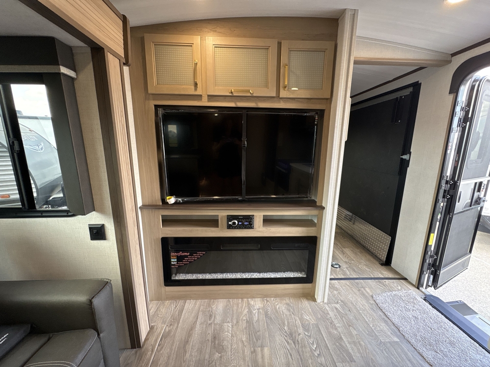 entertainment-center