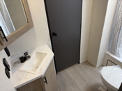 bathroom-1 thumbnail