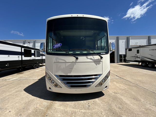 2020 Thor Hurricane 34J — photo 5 of 8