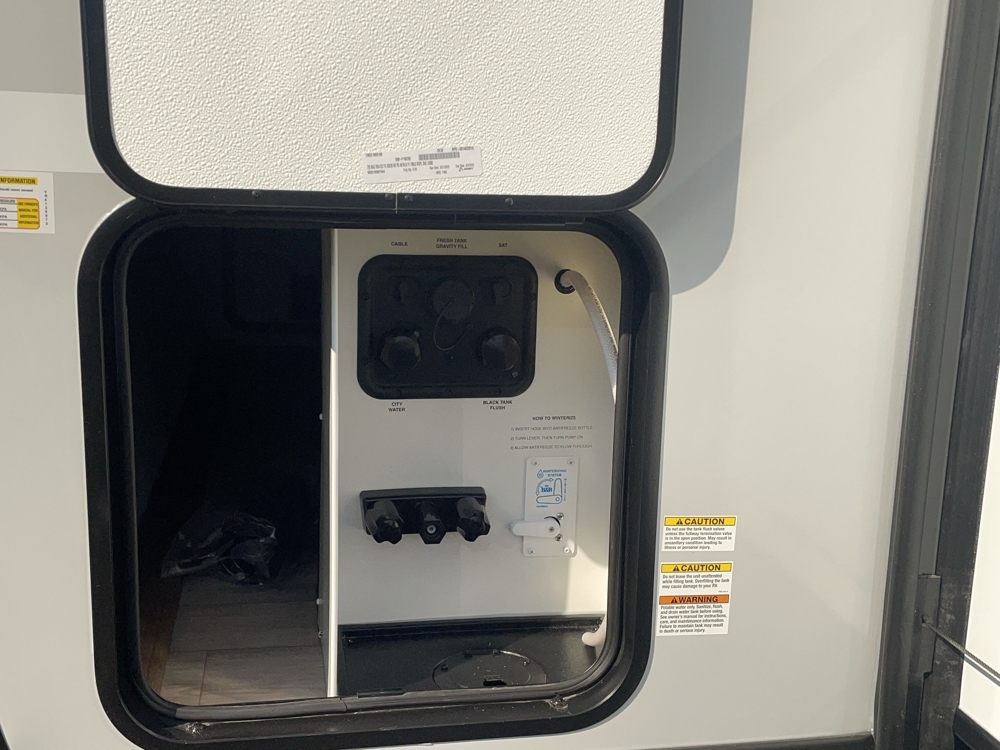 water-center-convenience-station